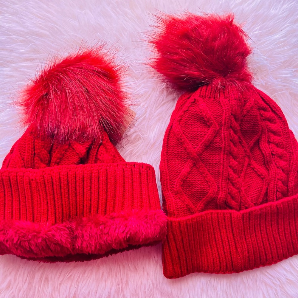NWT Women’s fashion winter beanie